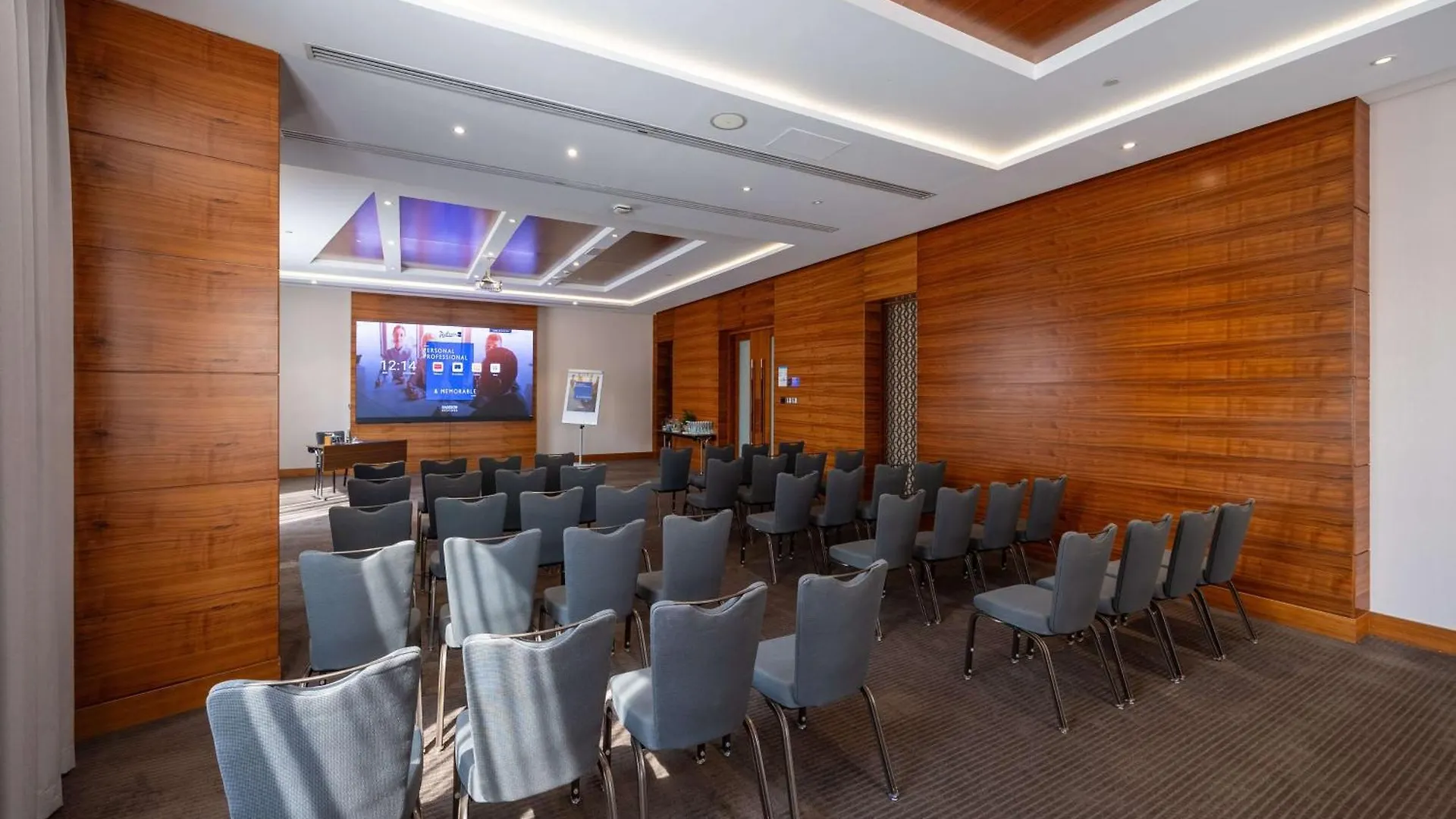 ***** Hotel Radisson Blu Hotel, Dubai Waterfront United Arab Emirates