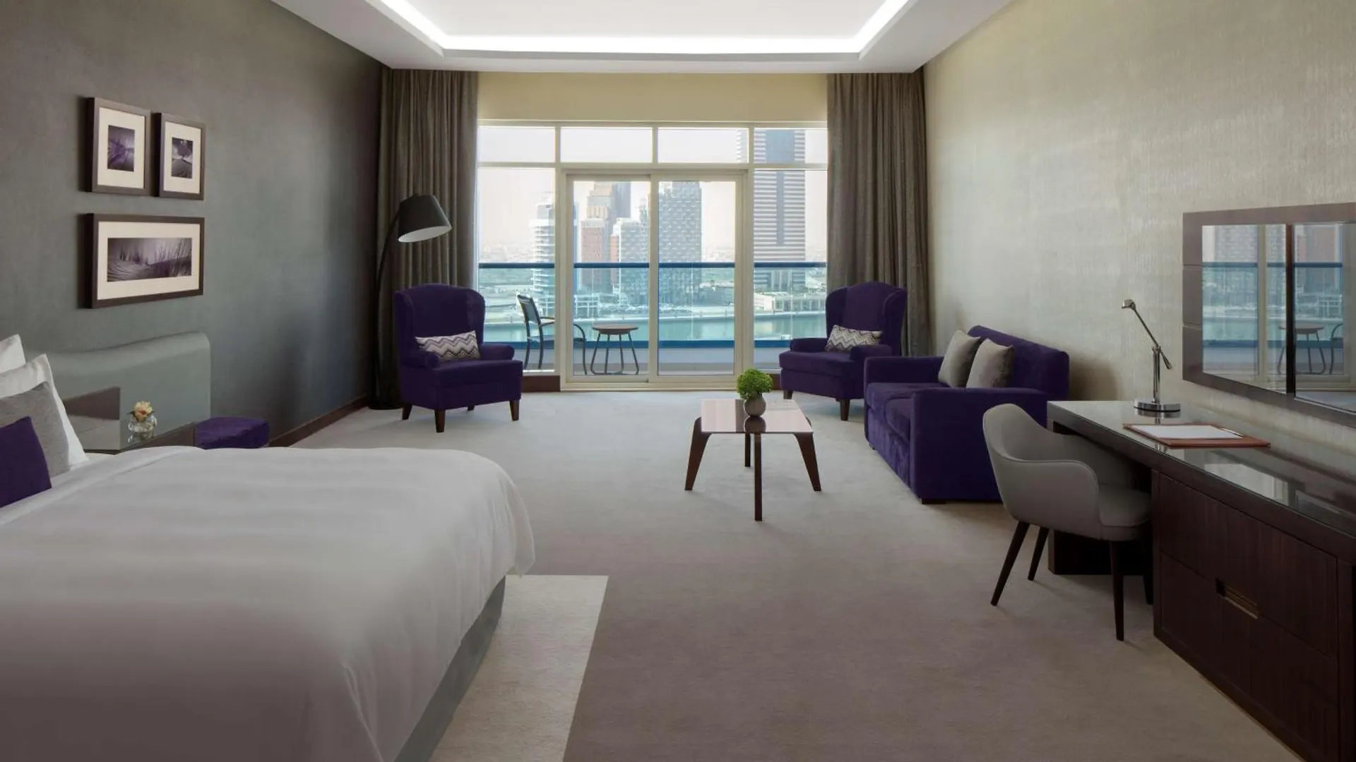 Radisson Blu Hotel, Dubai Waterfront 5*,  Émirats arabes unis